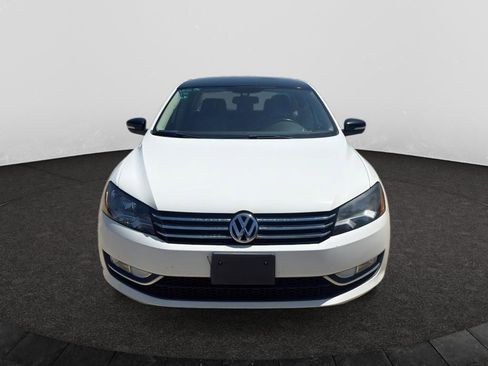 Used 2015 Volkswagen Passat 1.8T Sport FWD image 2