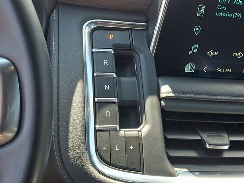 Used 2024 Chevrolet Tahoe LT AWD/4WD image 27