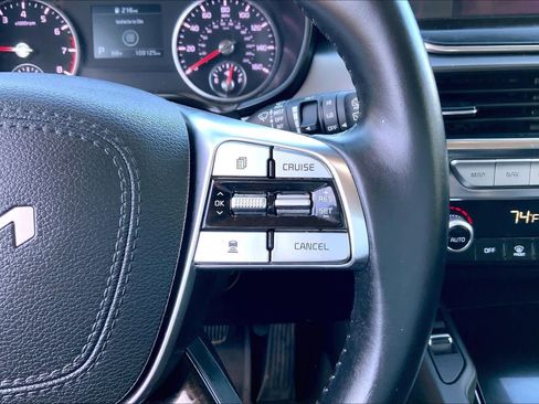 Used 2022 Kia Telluride S image 21