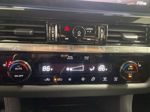 New 2026 Nissan Pathfinder SV image 17