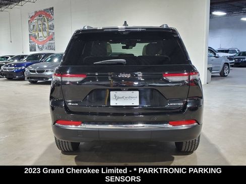 Used 2023 Jeep Grand Cherokee Limited w/ Luxury Tech Group II AWD/4WD image 10