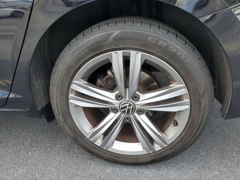 Used 2024 Volkswagen Jetta SE FWD image 7