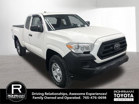 Used 2021 Toyota Tacoma SR RWD image 9