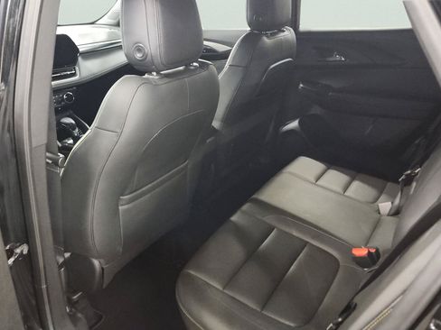 Used 2025 Chevrolet TrailBlazer ACTIV w/ Driver Confidence Package AWD/4WD image 13