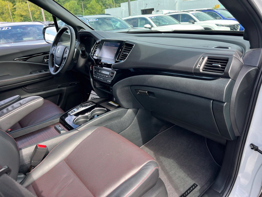 Used 2023 Honda Ridgeline Black Edition image 29