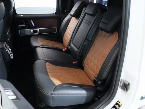 Used 2022 Mercedes-Benz G 550 image 16