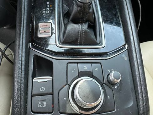 Used 2021 MAZDA CX-5 Touring FWD image 12