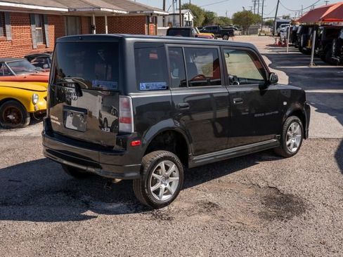 Used 2006 Scion xB image 9