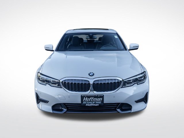 Used 2020 BMW 330i xDrive Sedan w/ Convenience Package AWD/4WD image 3