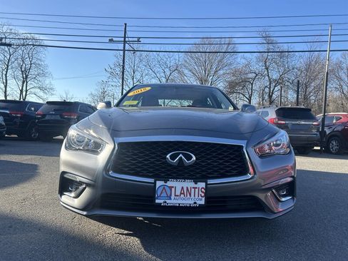 Used 2018 INFINITI Q50 Luxe w/ Essential Package (3.0T Luxe) image 2