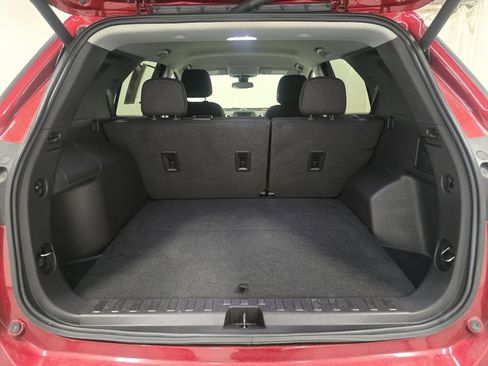 Used 2023 Chevrolet Equinox LT image 16