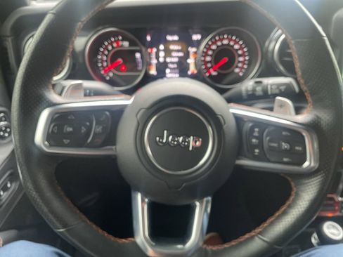 Used 2022 Jeep Wrangler Unlimited Rubicon w/ Xtreme Recon 35" Tire Package image 25