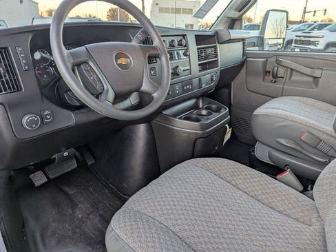 New 2024 Chevrolet Express 3500 w/ Power Convenience Package image 8