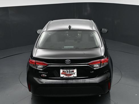 Used 2026 Toyota Corolla LE FWD image 31