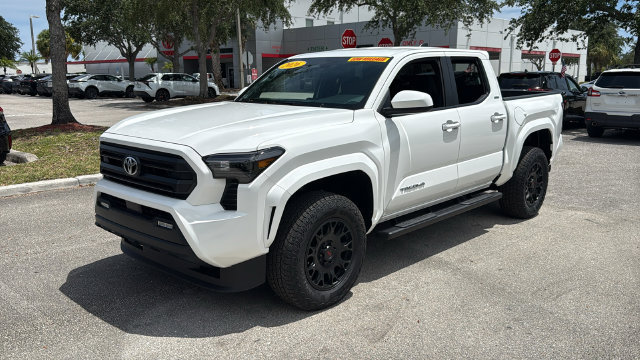 Used 2026 Toyota Tacoma SR5 RWD image 3