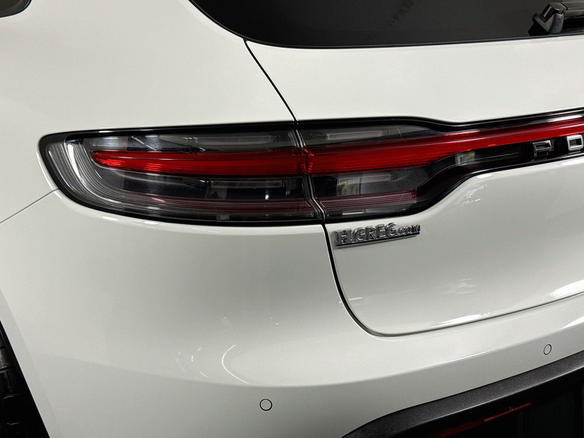 Used 2024 Porsche Macan AWD/4WD image 36