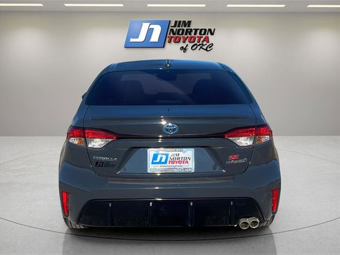 Used 2024 Toyota Corolla SE image 6