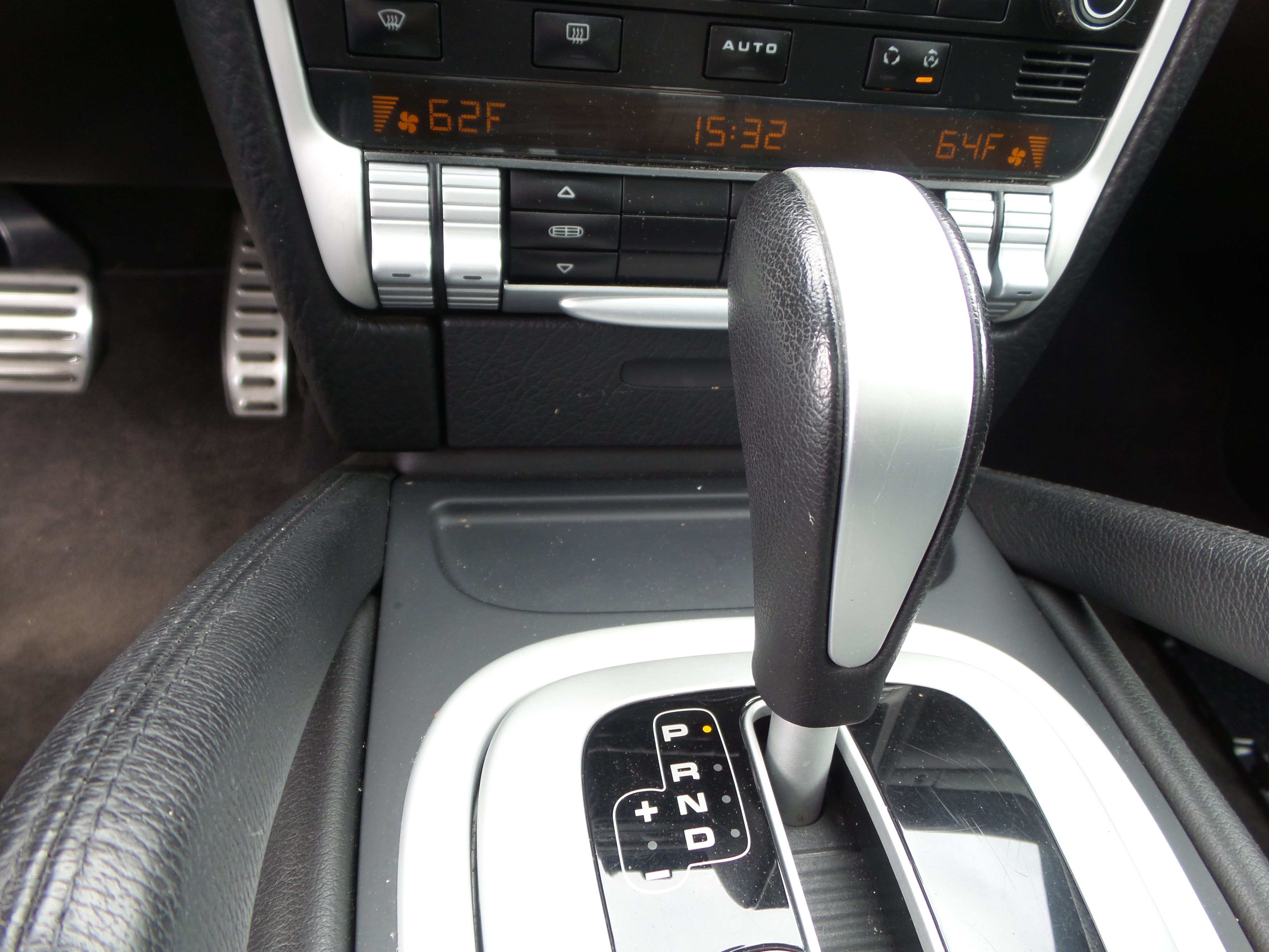 Used 2009 Porsche Cayenne GTS AWD/4WD image 43
