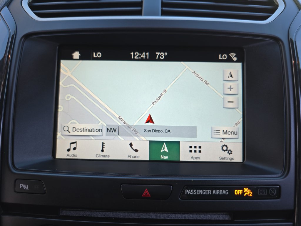 Used 2018 Ford Explorer XLT w/ Equipment Group 202A FWD image 27