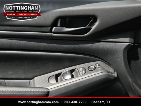 Used 2026 Nissan Altima 2.5 SV FWD image 25