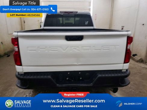 Used 2020 Chevrolet Silverado 2500 LT w/ Convenience Package AWD/4WD image 8