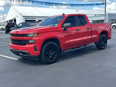 Used 2022 Chevrolet Silverado 1500 Custom w/ Rally Edition AWD/4WD image 4