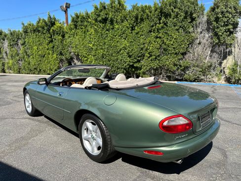 Used 1999 Jaguar XK8 Convertible RWD image 29