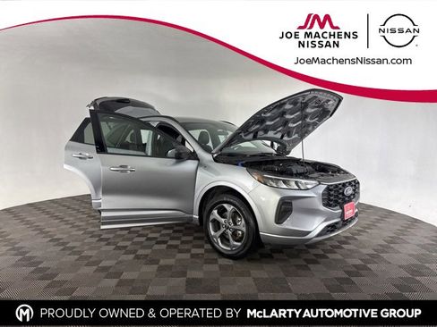 Used 2024 Ford Escape ST-Line image 12