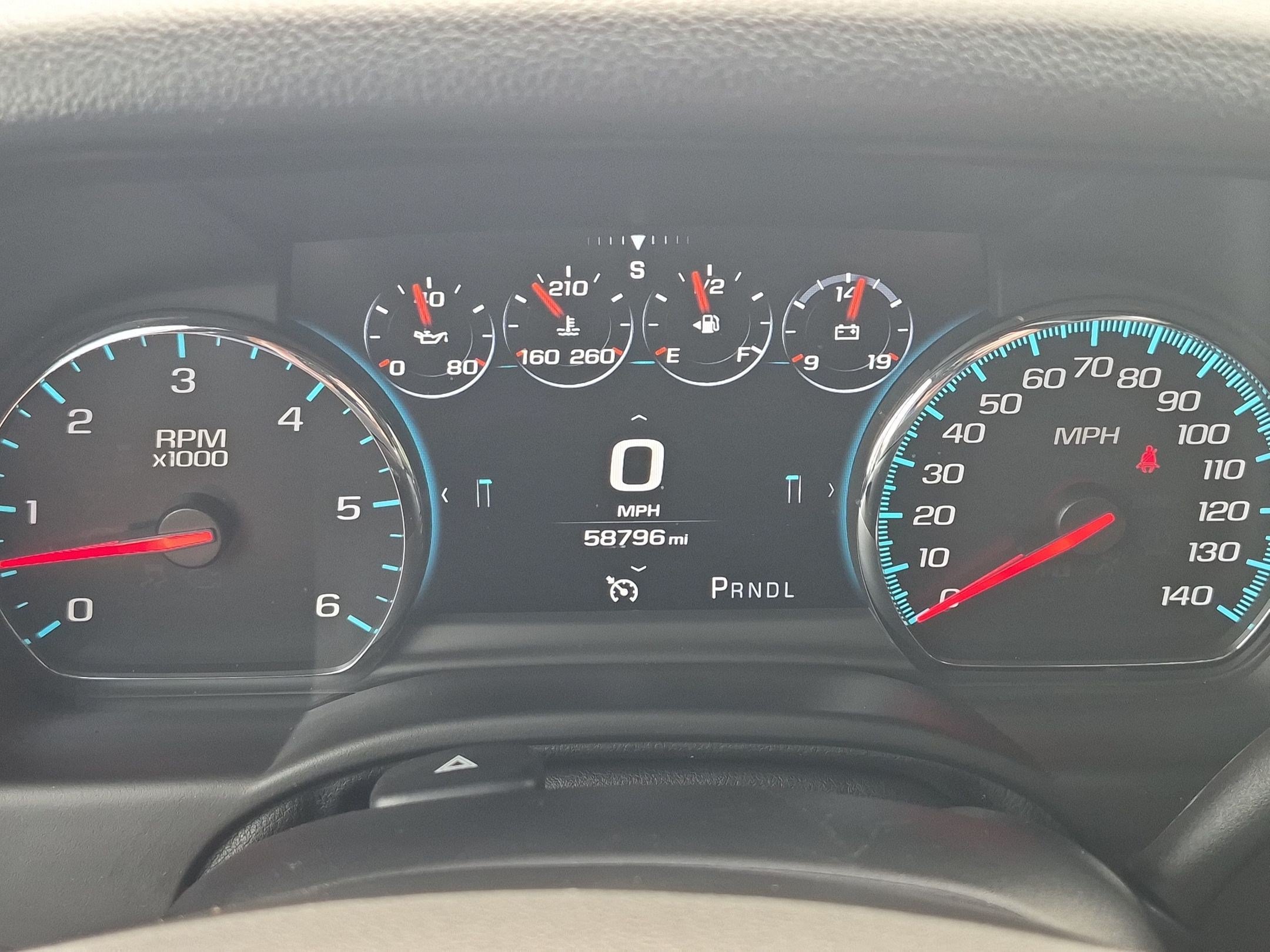 Used 2020 Chevrolet Tahoe Premier AWD/4WD image 15
