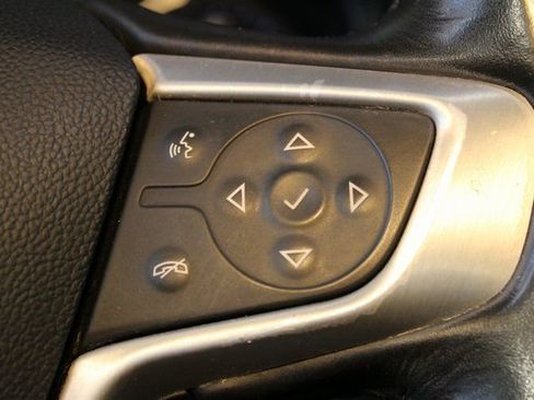 Used 2019 GMC Terrain SLE w/ Driver Convenience Package image 23