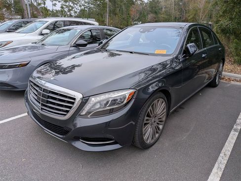 Used 2017 Mercedes-Benz S 550 Sedan image 5