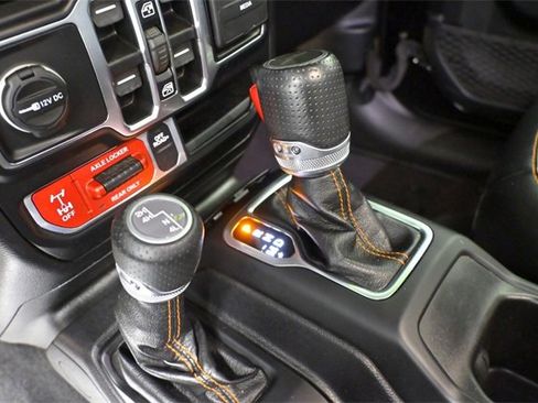 Used 2021 Jeep Gladiator Mojave image 26