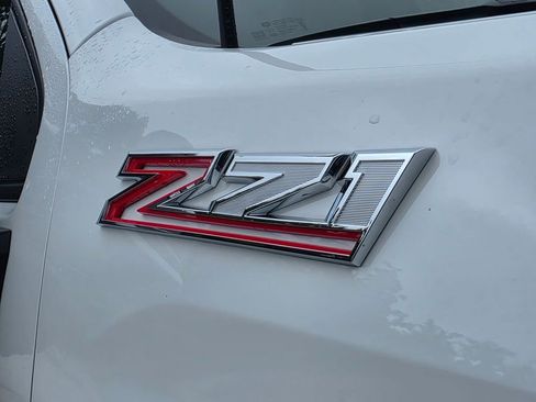 New 2026 Chevrolet Silverado 3500 LT w/ Texas Edition AWD/4WD image 8