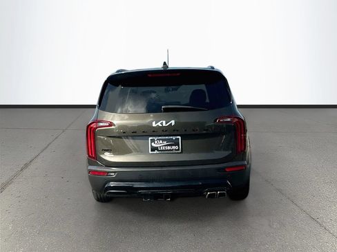 Certified 2022 Kia Telluride EX w/ EX Premium Package AWD/4WD image 6