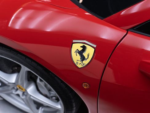 Used 2012 Ferrari 458 Spider RWD image 35