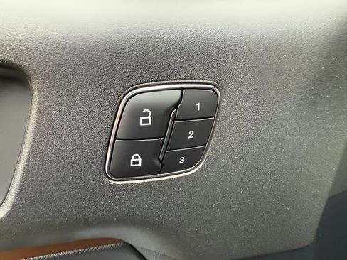 Certified 2025 Ford Bronco Sport Outer Banks w/ Outer Banks Tech Package+ AWD/4WD image 19