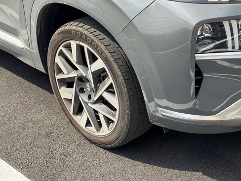 Used 2022 Hyundai Santa Fe Calligraphy image 9