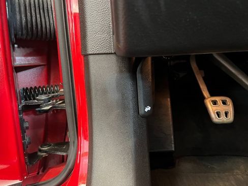 Used 2007 Chevrolet Corvette Z06 w/ Preferred Equipment Group image 23