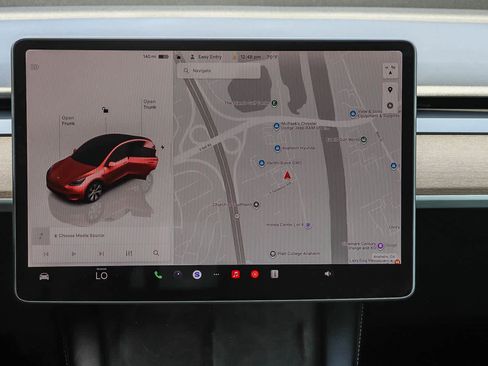 Used 2023 Tesla Model Y Long Range image 14