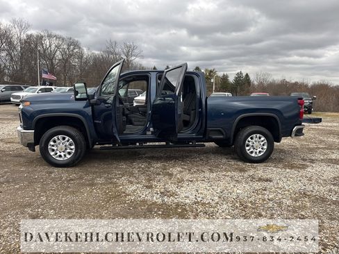 Used 2022 Chevrolet Silverado 2500 LT w/ Convenience Package image 26