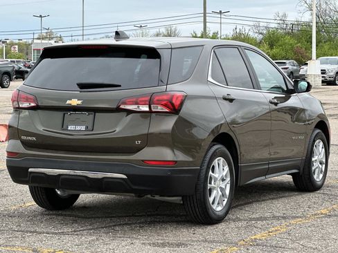 Certified 2024 Chevrolet Equinox LT w/ LPO, Floor Liner Package FWD image 4