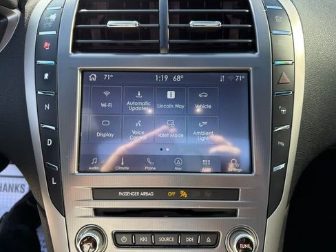 Used 2020 Lincoln MKZ Reserve w/ Elements Package image 29