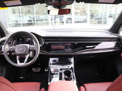 Used 2023 Audi SQ7 Prestige image 16