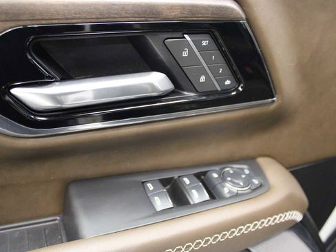 Used 2025 GMC Yukon XL Denali Ultimate w/ LPO, Floor Liner Package image 19