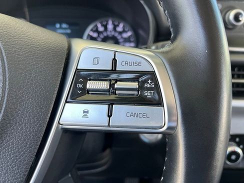 Used 2021 Kia Telluride LX FWD image 12
