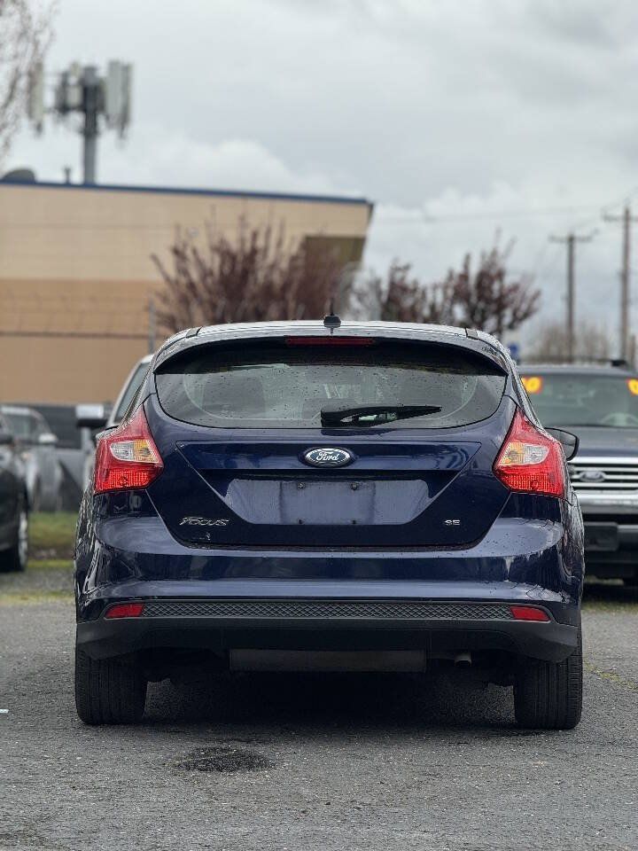 Used 2012 Ford Focus SE FWD image 8