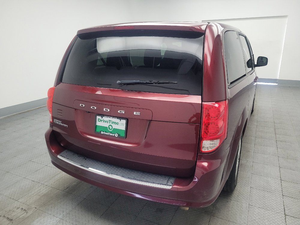 Used 2018 Dodge Grand Caravan SE FWD image 7