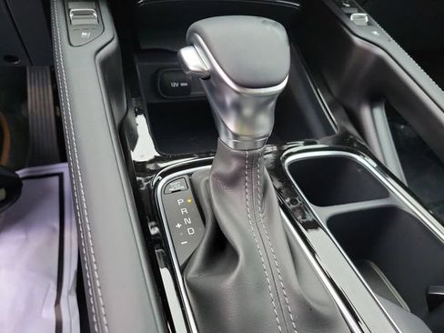 Certified 2025 Kia Telluride EX w/ EX Captain's Chair Package FWD image 19
