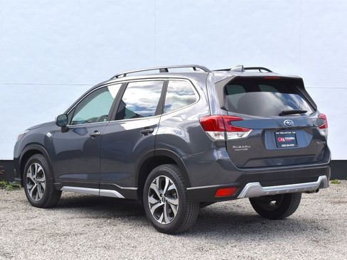 Used 2023 Subaru Forester Limited image 2