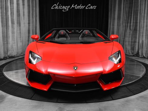 Used 2015 Lamborghini Aventador LP 700-4 AWD/4WD image 7